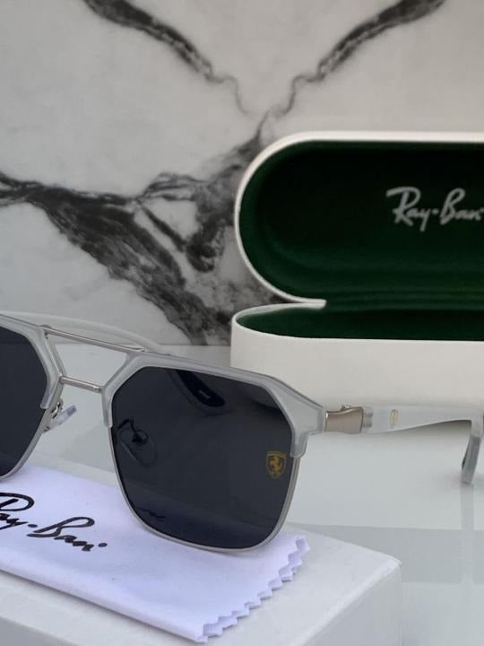 Rayban 04 white black