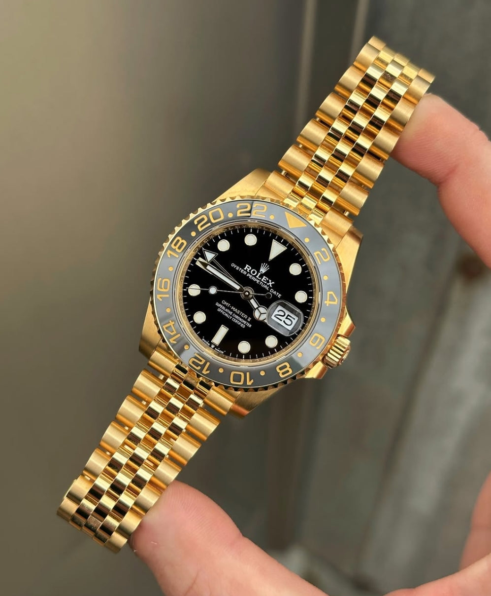 GMT_MASTER_gold_black